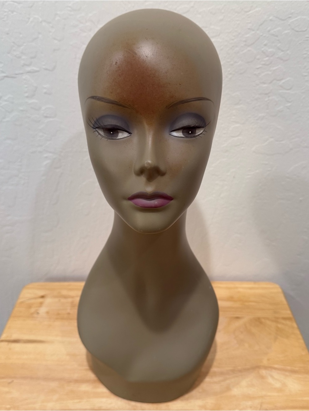 [9] Mannequin Head Plastic Display for Wigs Hats Sunglasses Jewelry